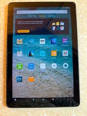 Amazon Tablet in Black with Touchscreen